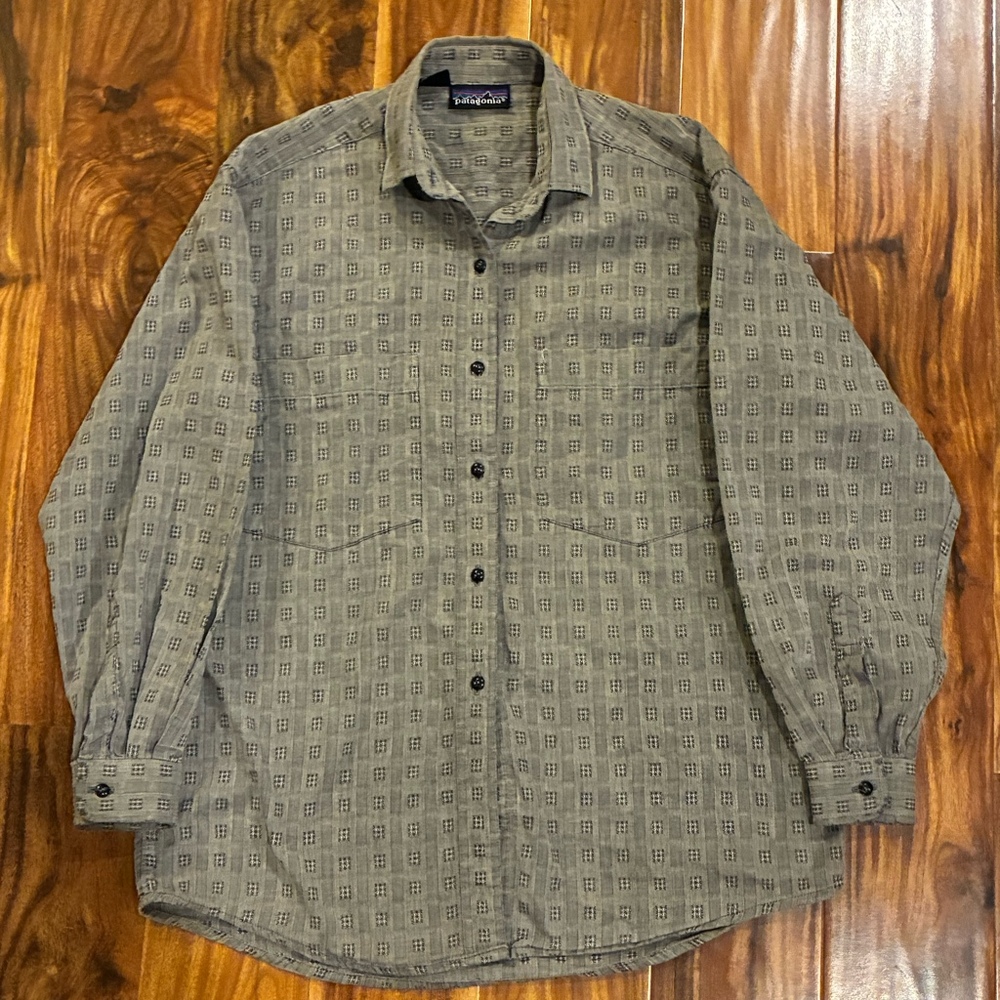 Vintage Patagonia‎ Women's S Button Down Shirt Grey Geometric Pattern Cotton